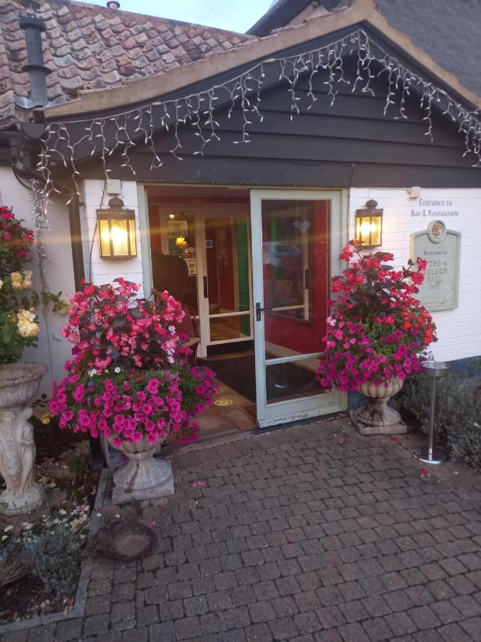 Golden Ball Hotel Elsworth المظهر الخارجي الصورة